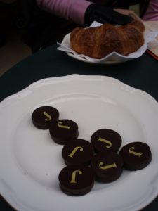 PA090528 compressed PA090528 compressed