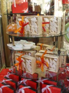 Pastry shop compressed