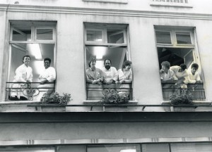 trainees_paris_window